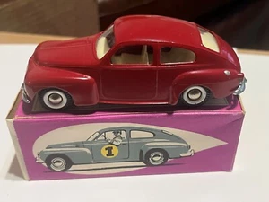 Original Tekno Volvo PV 544 #822, casi nuevo en rojo con caja original - Imagen 1 de 15