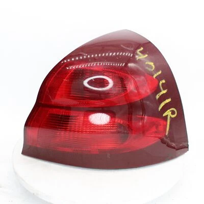 2004 Pontiac Grand Prix Right Tail Lamp Part Number - 166-02072R - Image 1 of 4