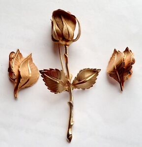 VINTAGE PIN BROOCH EARRINGS SET GOLD TONE ROSE SIGNED GIOVANNI