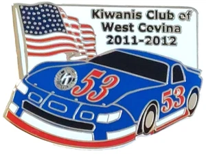 Kiwanis Club of West Corvina 2011-2012 Rennwagen Anstecknadel - Bild 1 von 3