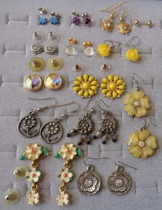 14 Pr Set Ohrringe Ohrhänger Ohrstecker Blumen echter Amethyst Strass gelb + - Bild 1 von 8