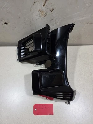 Panel de carenado inferior delantero derecho Honda Goldwing Aspencade GL1200 1987 #1025,1-9 Foto 1 de 4