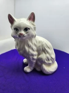White Ceramic Persian Cat, 5.25", Signed By Artist - Picture 1 of 4