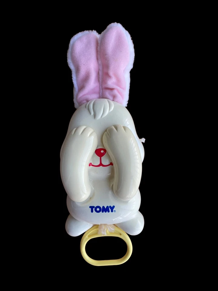TOMY Blinkie Bunny 1991 w Pull-String, Sound,Moving Eyes & Fur Ears Vintage - Image 1 of 4