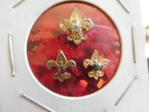 EG SCOUT BSA 3 DIVERSI GIOIELLI TENDERFOOT TIPO FDL SPILLA ROSSO VERDE CHIARO PREMIO! - Foto 1 di 5