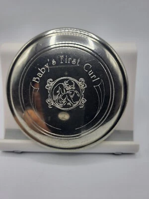 Contenedor de recuerdo de rizos para bebé Foto 1 de 4