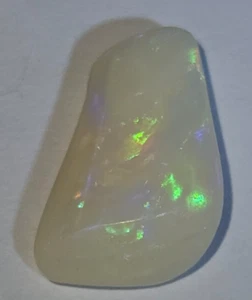 opal, Coober Pedy, Australia, 4.5 carat free form crystal gem. - Picture 1 of 20