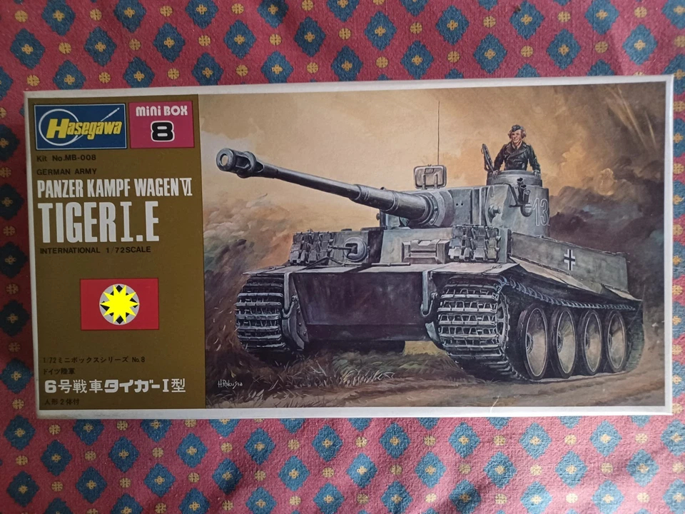 HASEGAWA MB08 - Pzkpfw VI Tiger I Ausf. E  -  Plastic kit 1/72 - Immagine 1 di 1