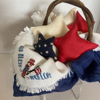 Almohada Patriótica - Decoración Americana - Almohada Estrellas y Rayas - Primitiva Hecha a Mano Foto 1 de 2