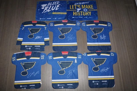 ST LOUIS BLUES RALLY TOWEL LOT TARASENKO PARAYKO SCHWARTZ PERRON SCHENN MAROON Cover