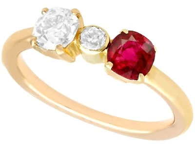 Vintage 0.64Ct Diamond and Ruby 15k Yellow Gold Three-Stone Engagement Ring  - Image 1 of 4