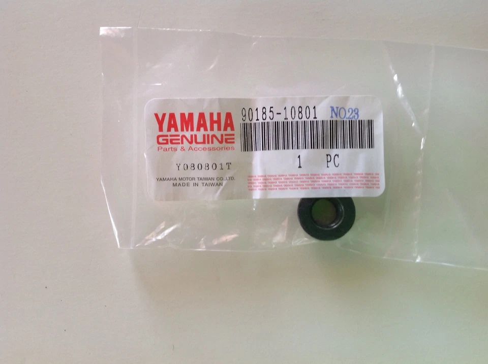 New OEM Yamaha Zuma Vino Handlebar Nut 90185-10801 - Image 1 of 1