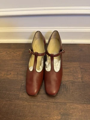 Vintage FSP Brand Shoes, Sized 10.5, Narrow, Burgundy , 2” Heel - Image 1 of 4