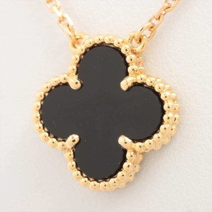 Van Cleef & Arpels Vintage Alhambra Onyx Necklace 750 (YG) 5.2g