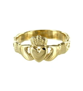 9ct Yellow Gold Ladies Irish Claddagh Ring Patterned Hallmarked Solid Gold - Picture 1 of 2