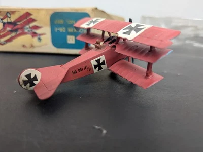 Bachmann Mini-Planes - FOKKER DR-1 #17 Red Baron 8317  - Image 1 of 4