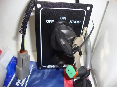 EVINRUDE G-2 START SWITCH/ SINGLE ENGINE/ FOR LANYARD/779538 - Image 1 of 3