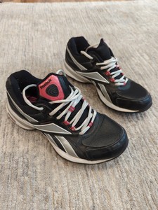 Las mejores en atléticas negras Reebok EasyTone para Mujeres | eBay