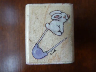 Sello de goma de Little Suzy's Zoo A2266A conejito de Pascua prendedor pañales bebés bebé Foto 1 de 4