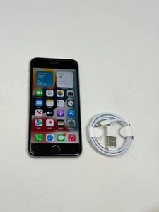 Apple iPhone 6S (A1688) - 64GB Locked to Rogers/Chatr Space Gray - Excellent - Photo 1 sur 7