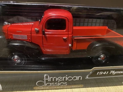 Camioneta pickup Plymouth 1941 Motor Max 1/24 American Classic rojo juguete fundido a presión Z Foto 1 de 4