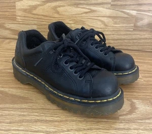 Dr. Martens Lace Up Shoes Style 8312 Men’s US 6 Women's US 7 Black - Chunky - Picture 1 of 11