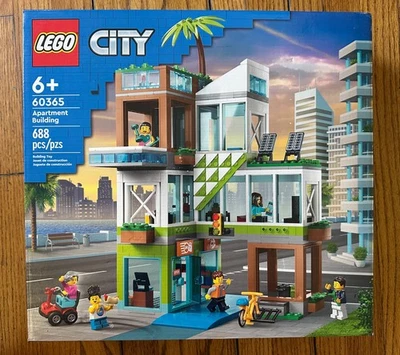 LEGO City 60365 Apartment Building *RETIRED* - Image 1 of 4
