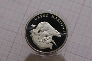 🧭 🇨🇭 SWITZERLAND WWF POLAR BEAR HUGUENIN MINT NICKEL-SILVER MEDAL OO12 39mm - Picture 1 of 4