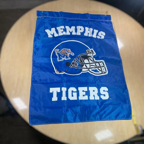 🔥 Memphis Tigers - Blue 2x3 Indoor Wall Flag Banner  Vertical Cover