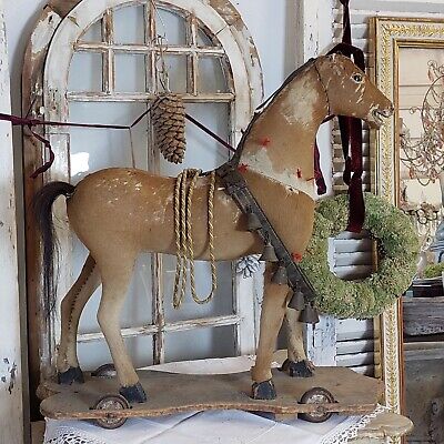 Antikes Nachziehpferd Mit Rädern, Frankreich , Shabby Chic, Schaukelpferd • 260€