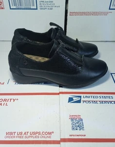 Revere Women's Tangier Slip On Shoes Black Lizard Pattern US 6M - Picture 1 of 12