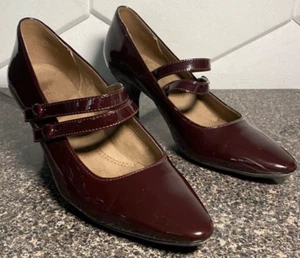 Aerosoles Burgundy Brown Shoes Sz 10 Slip On Patent Leather Pumps 2.5" Heel - Picture 1 of 4