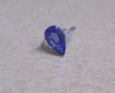 LORIQUE 18K WHITE GOLD SOLITAIRE TEARDROP TANZANITE & DIAMOND ACCENT RING SIZE 7 - Image 1 of 4