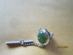Green simulated Emerald stone Silver Horseshoe Tie tack NEW 3/4x1/2" Western - Picture 1 of 2