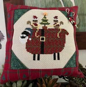 Bent Creek SANTA SHEEP Christmas Completed Cross Stitch Pillow - Picture 1 of 5