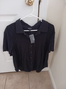 Torrid Black Short Sleeve Button Down Shirt Size 1 - Picture 1 of 3