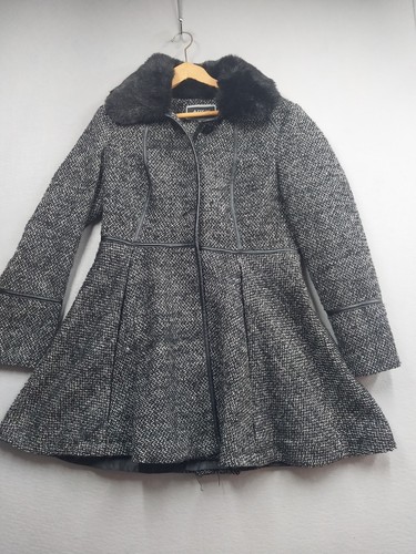 VETEMENTS Giacca da donna Apt 9 taglia media collo in pelliccia sintetica nero bianco cappotto in tweed