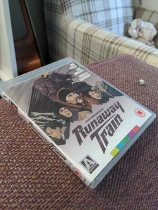 Runaway Train (1985) Blu Ray Arrow Video Limited Edition - Picture 1 of 3