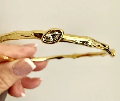 Brazalete Brazalete Alexis Bittar Oro Texturizado con Cristales Brillantes Esculpidos Foto 1 de 4