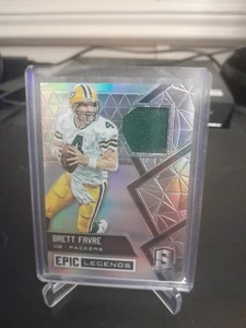 2016 Spectra Epic Legends Brett Favre Jersey Patch /25 Packers - Picture 1 of 2