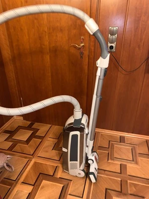 Lux  Royal S115 Staubsauger - Bild 1 von 4