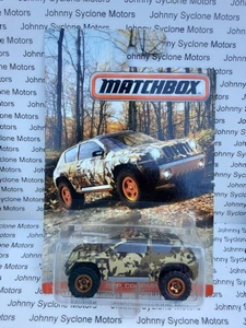 MATCHBOX JEEP COMMANDO 4X4 SUV CAMOFLAGUE SERIES WALMART - Picture 1 of 2