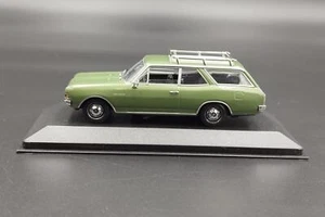 1:43 Opel Rekord S Caravan Green Metallic Minichamps - Foto 1 di 4