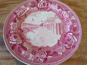 Wedgwood England South Platform Fort Ticonderoga rosa/rot Transferware Teller gebraucht, in einwandfreiem Zustand - Bild 1 von 2