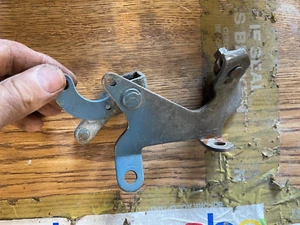 Mopar Dodge Plymouth 318 Throttle Cable Bracket GTX Cuda SMALL BLOCK B-BODY 69 - Picture 1 of 11