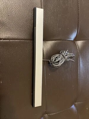 Barra de sensores con cable oficial Nintendo OEM para Wii y Wii U Foto 1 de 4