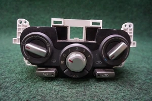 2008 2009 2010 2011 2012 2013 SUBARU FORESTER (MANUAL) AC Control OEM 72311SC050 - Picture 1 of 7