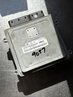 Computadora ecu P68071018AB ecm 2007-2010 Jeep Patriot o calibre Foto 1 de 4