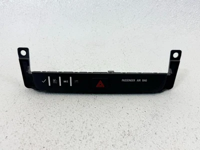 Painel de controle 13-17 GMC ACADIA LIMITED PAINEL DE CONTROLE BOTÃO DE PERIGO CENTRAL FABRICANTE DE EQUIPAMENTO ORIGINAL - Imagem 1 de 4