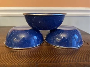 Vintage Blue Speckled Enamel Tin Metal Bowls Set of 3 Silver Metal Rim Camp - Picture 1 of 6